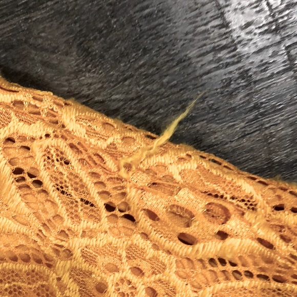 SOCIETY GIRL YELLOW HIGH NECK SLEEVELESS DRESS (S) - Picture 4 of 4